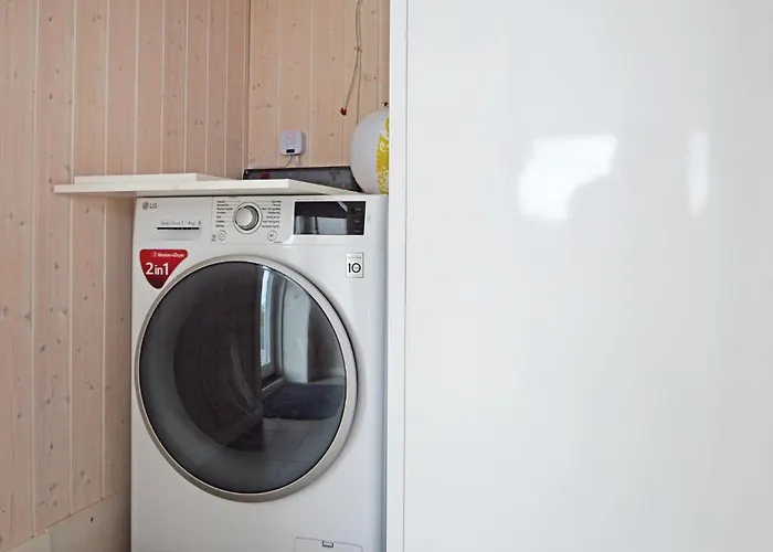 Three-bedroom In بيت للعطل